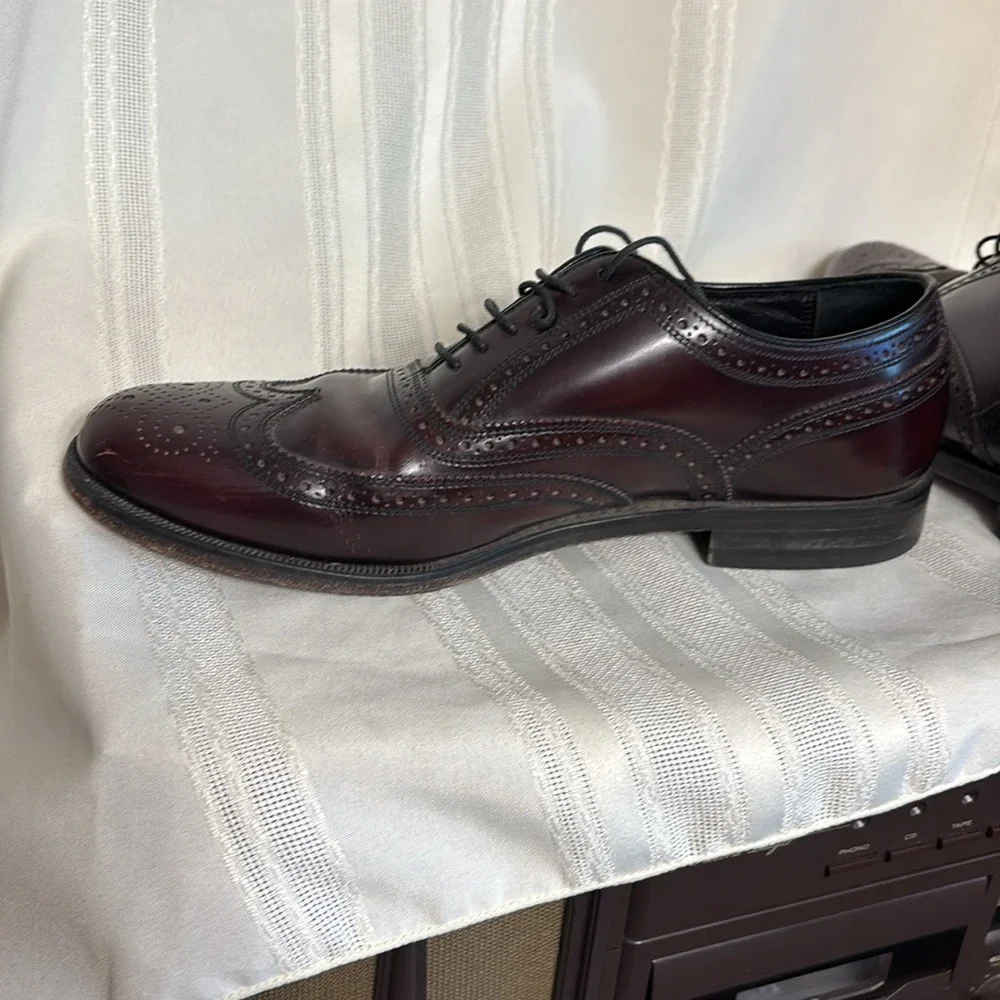 Florsheim‎ men's 8.5 D wingtip shoes oxford lace up